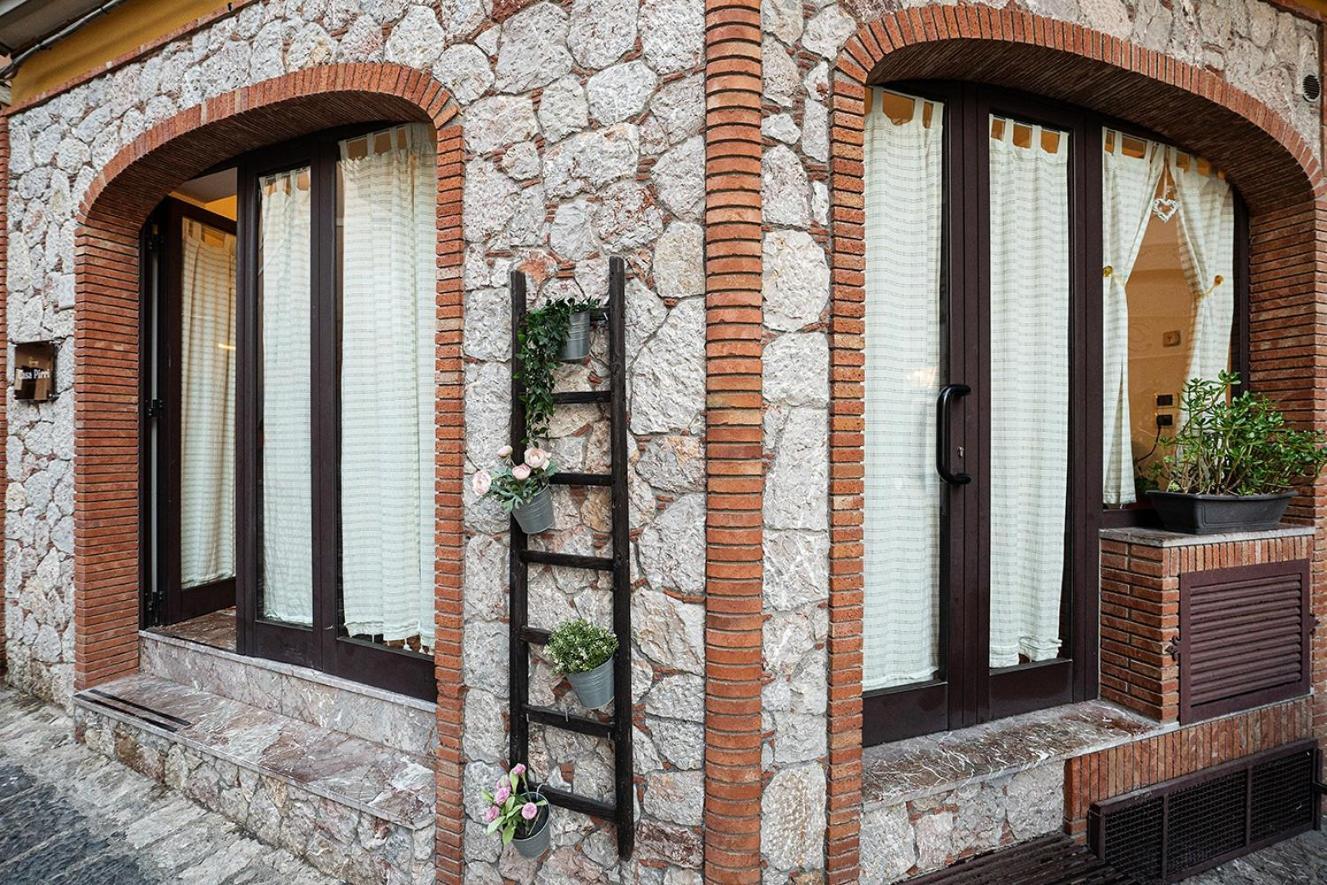 Ferienwohnung Casa Pirri Castelmola Exterior foto